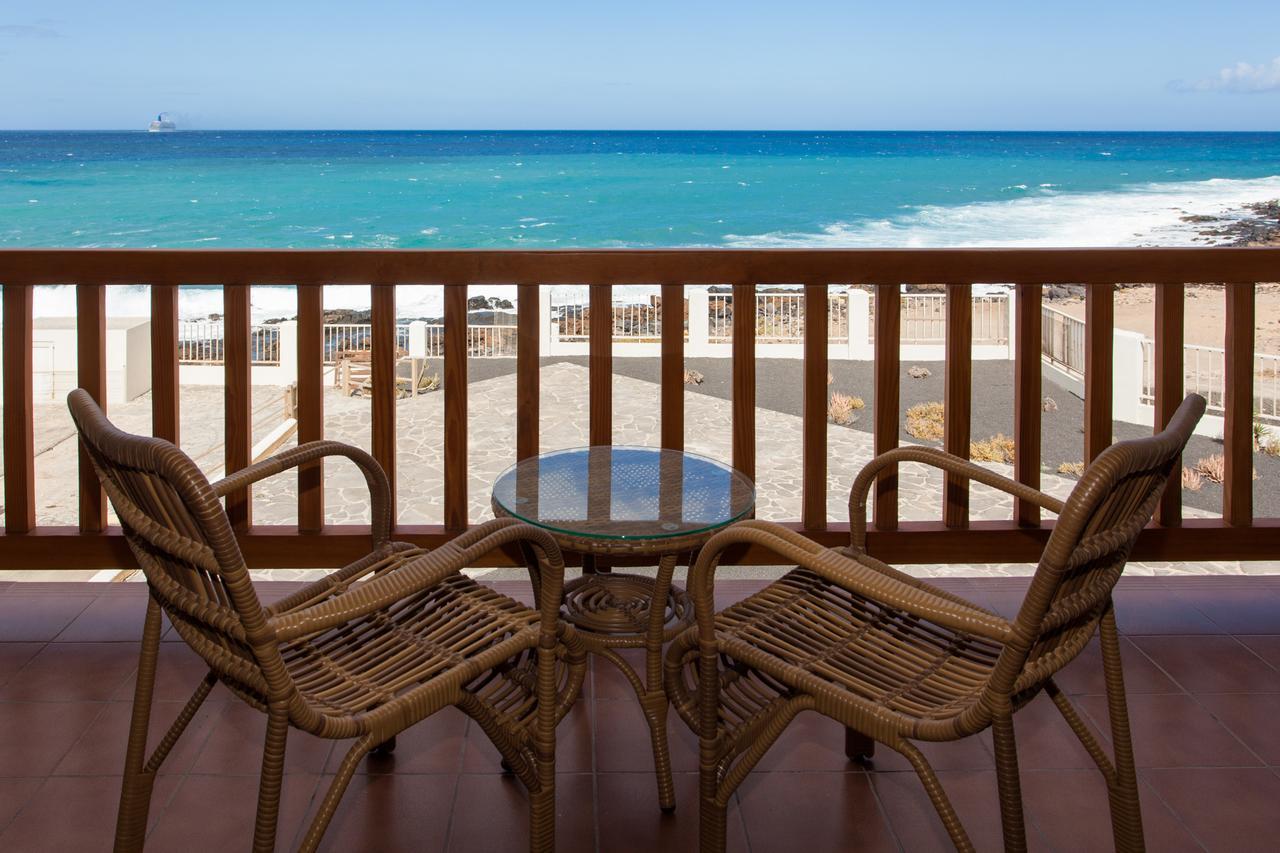 Habitación Doble con balcón y vistas al mar