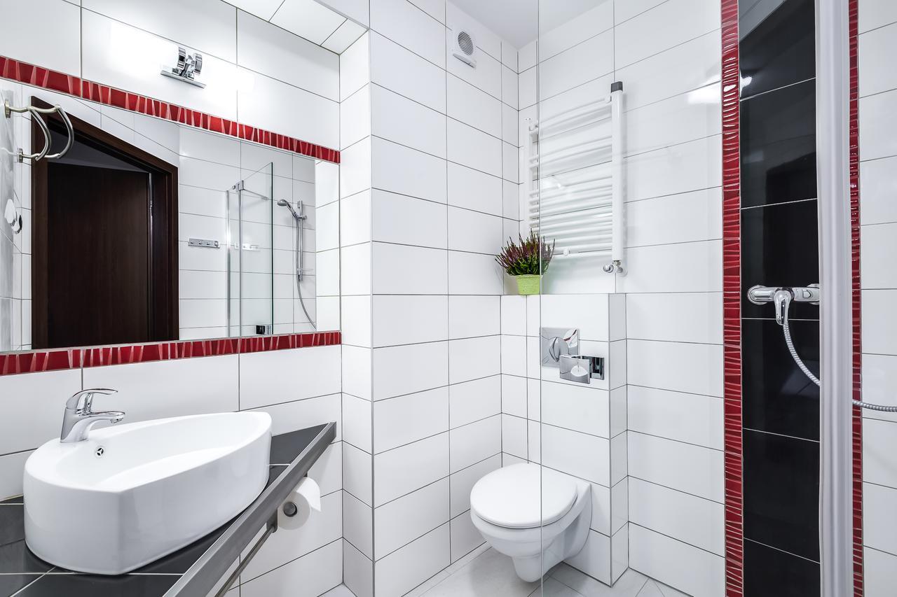 Standard Doppel-/Zweibettzimmer mit Balkon