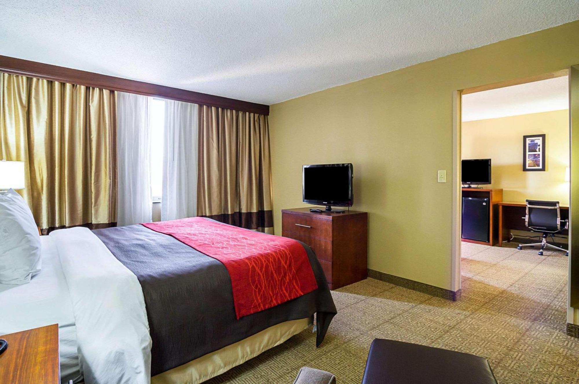 Queen Suite