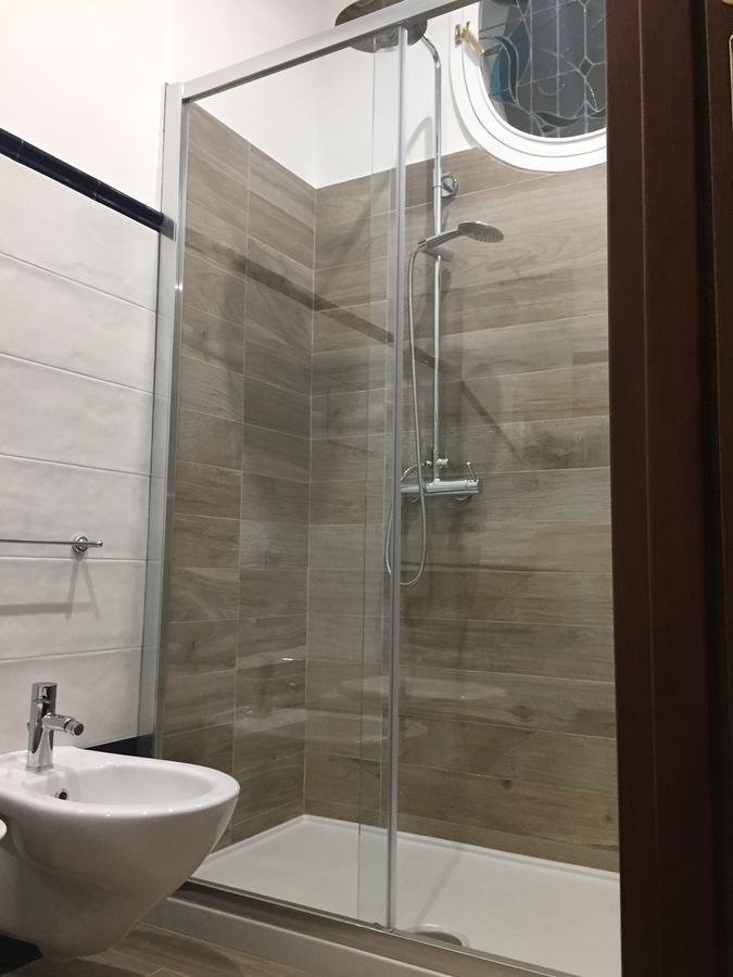 Quadruple Room Private Bathroom