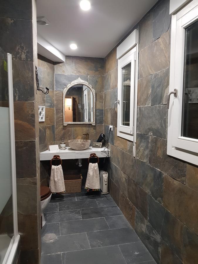Standard Double Suite