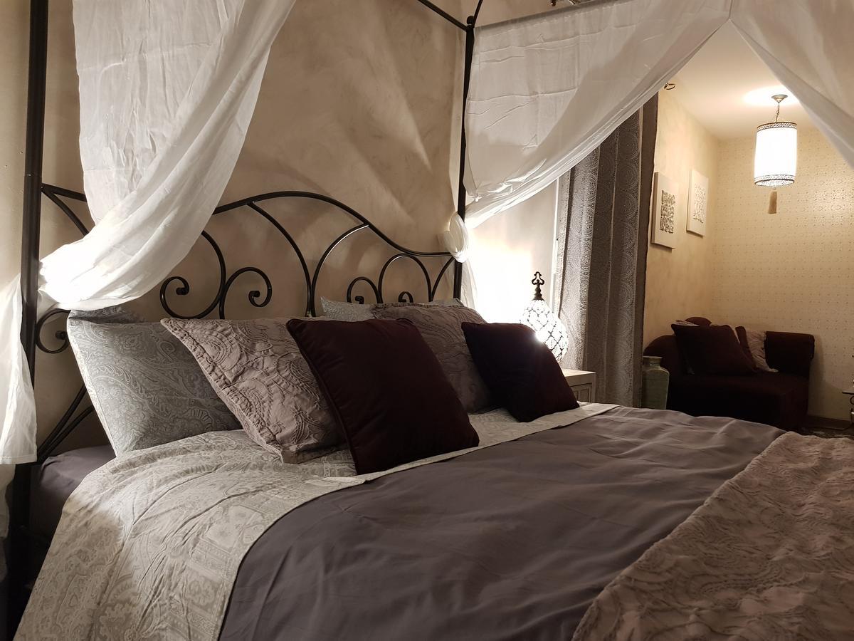 Standard Double Suite