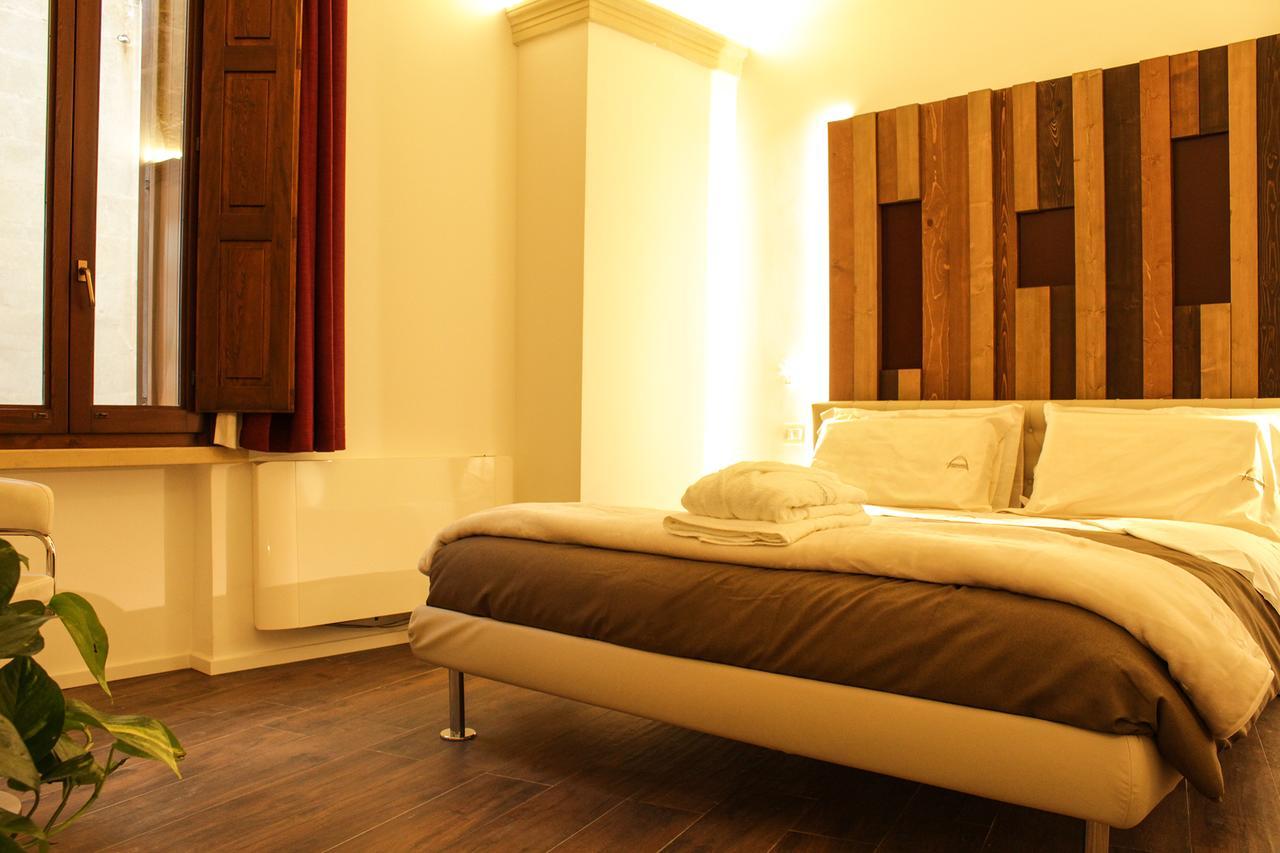 King Room,543817470:JPEG