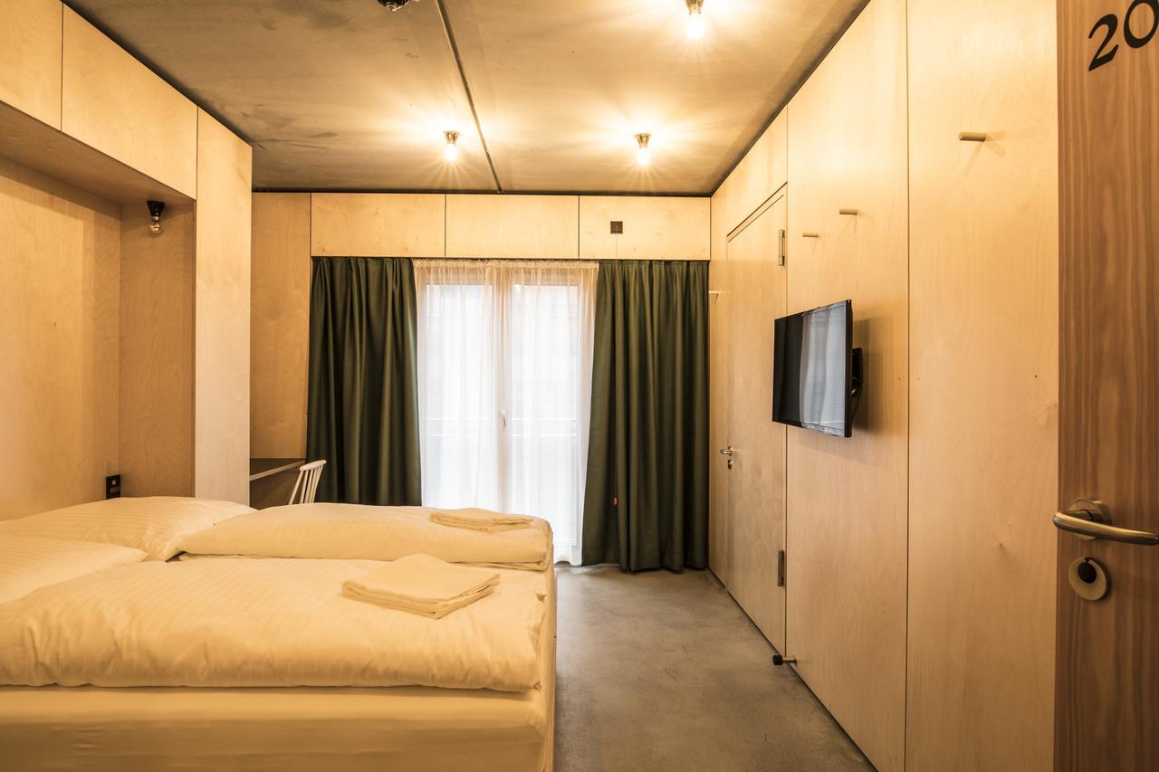 Double Room,543631026:JPEG