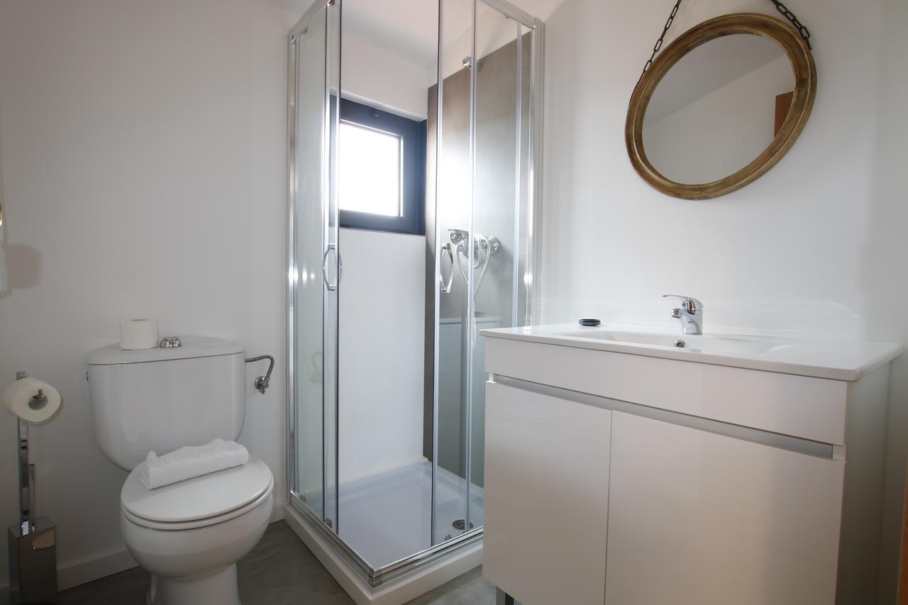 Standard Single Room,543919710:JPEG