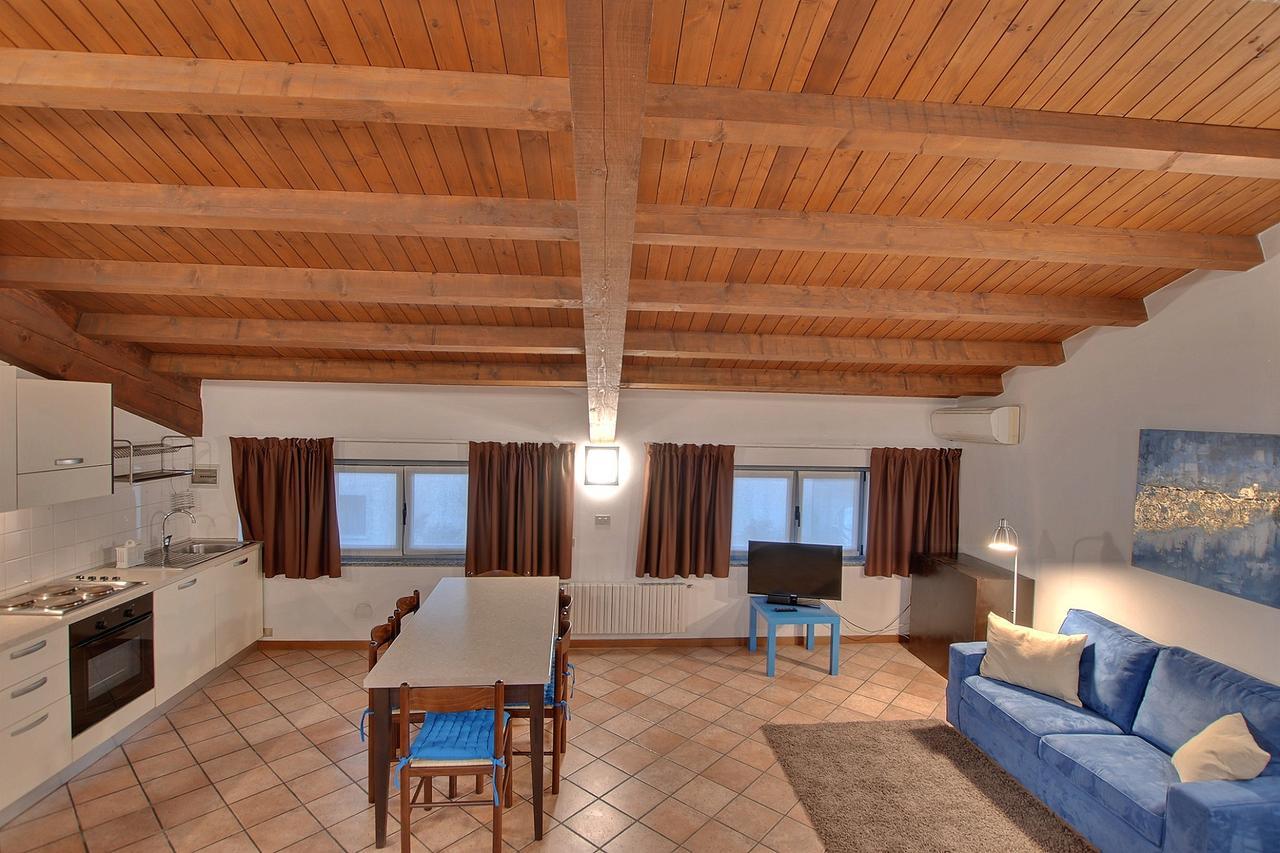 Two-Bedroom Apartment,545059677:JPEG