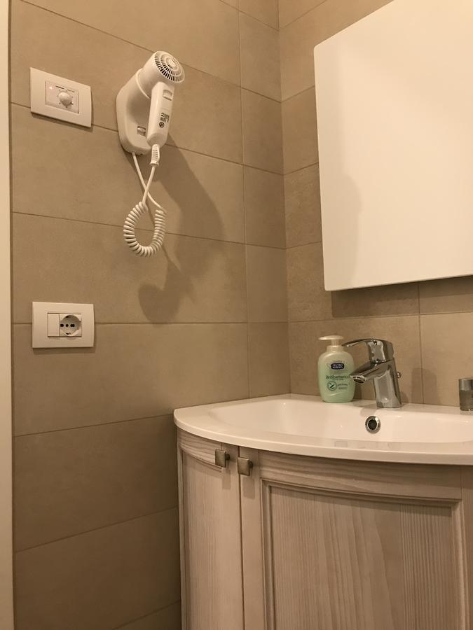 Luxury Triple Room,544420296:JPEG