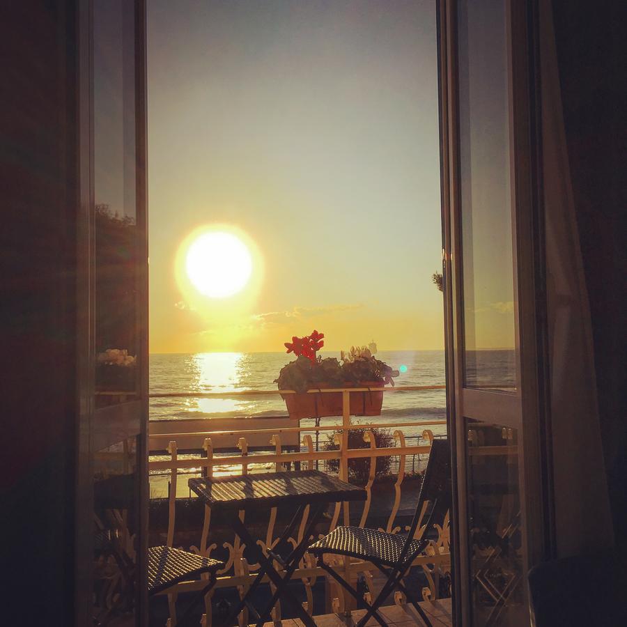 Family Room Balcony Sea View