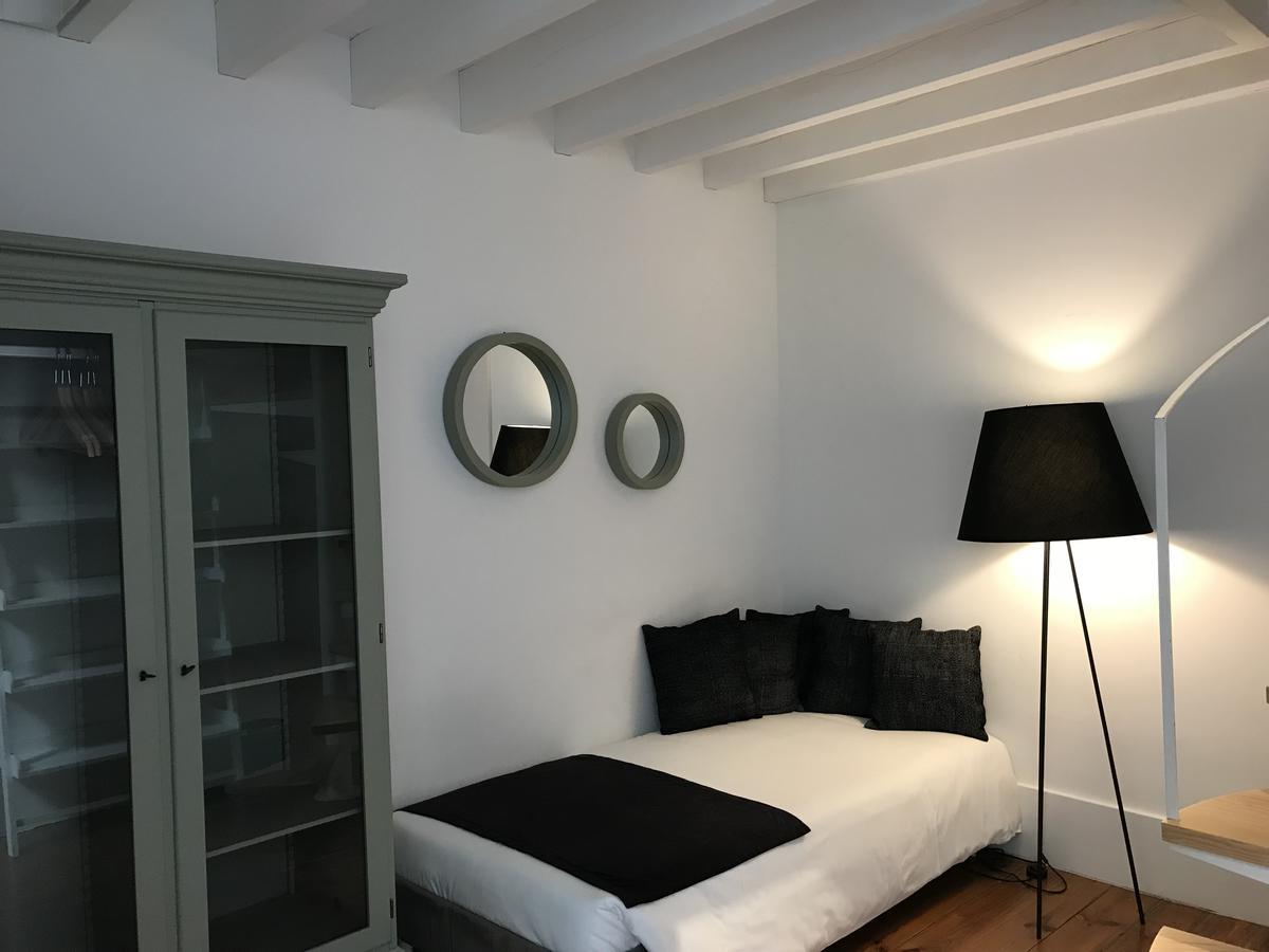 Mezzanine Room