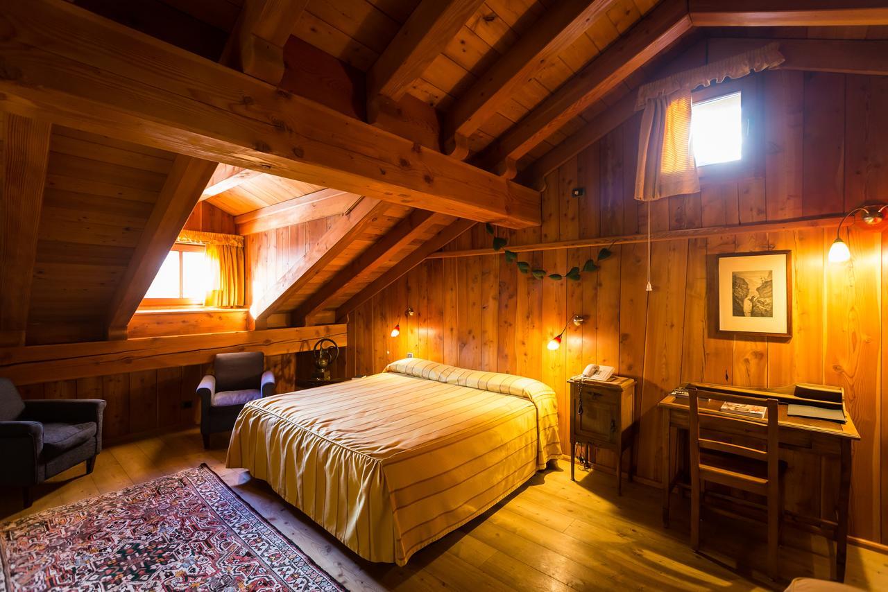 Double or Twin Room,547072761:JPEG