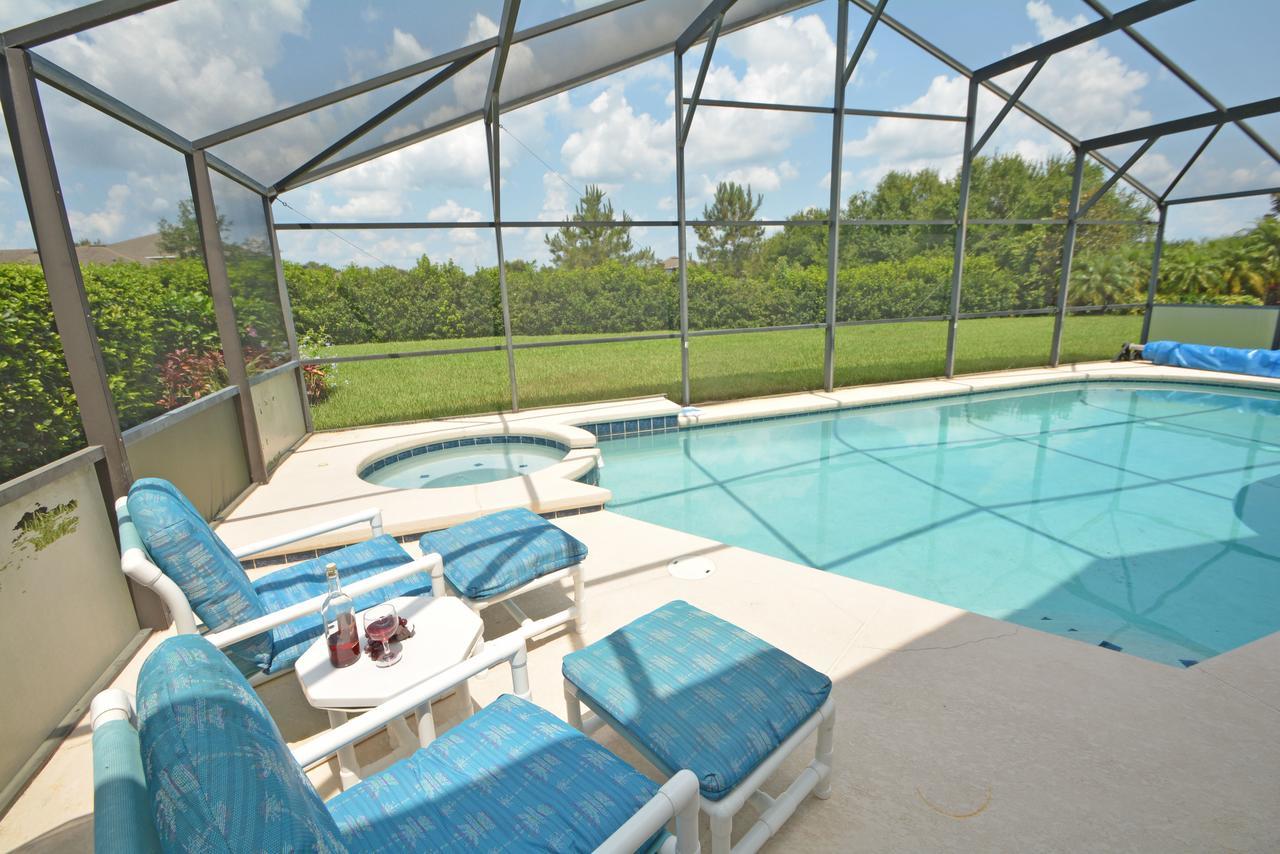Family Room Balcony,547255458:JPEG