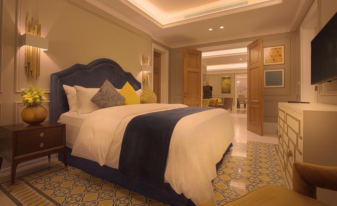 Royal Suite,757826437:JPEG