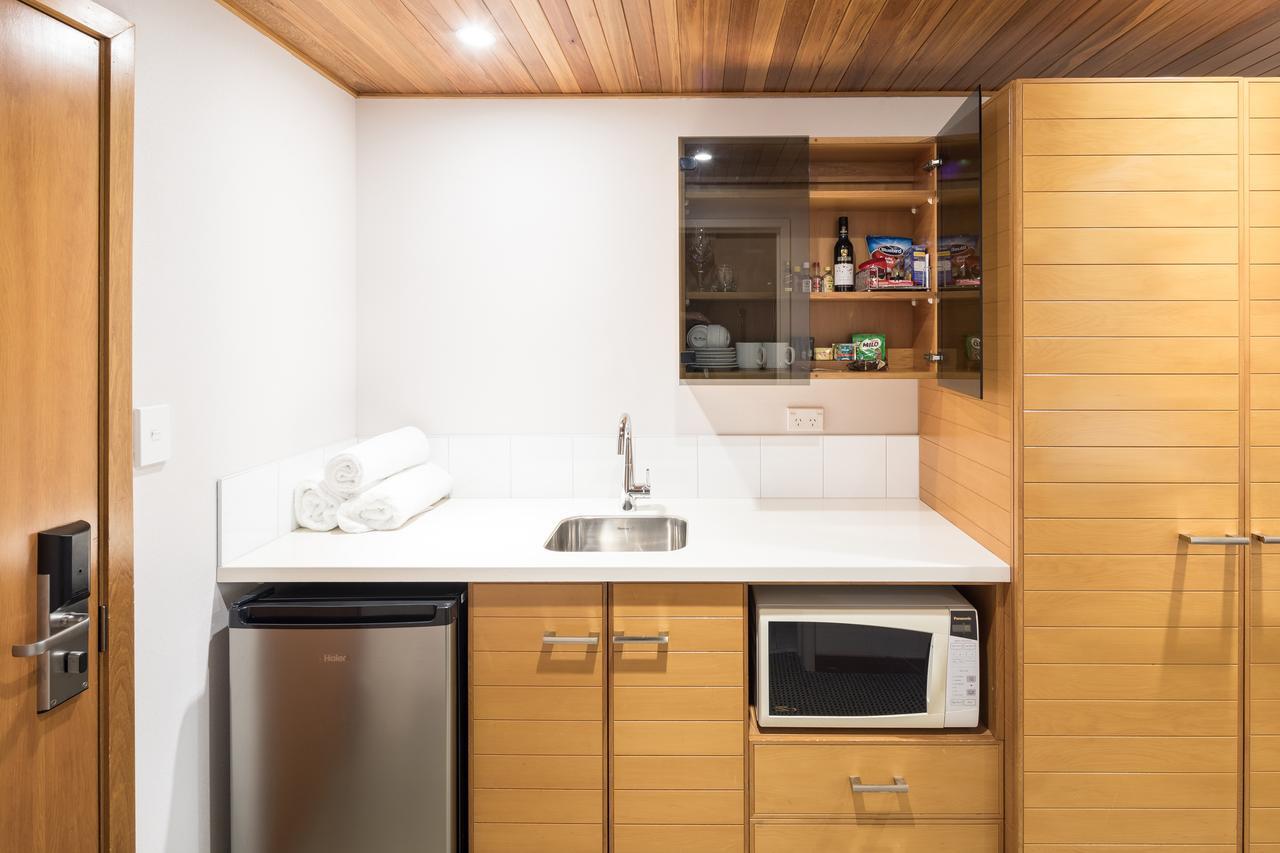 Premium Studio with Two Queen Beds