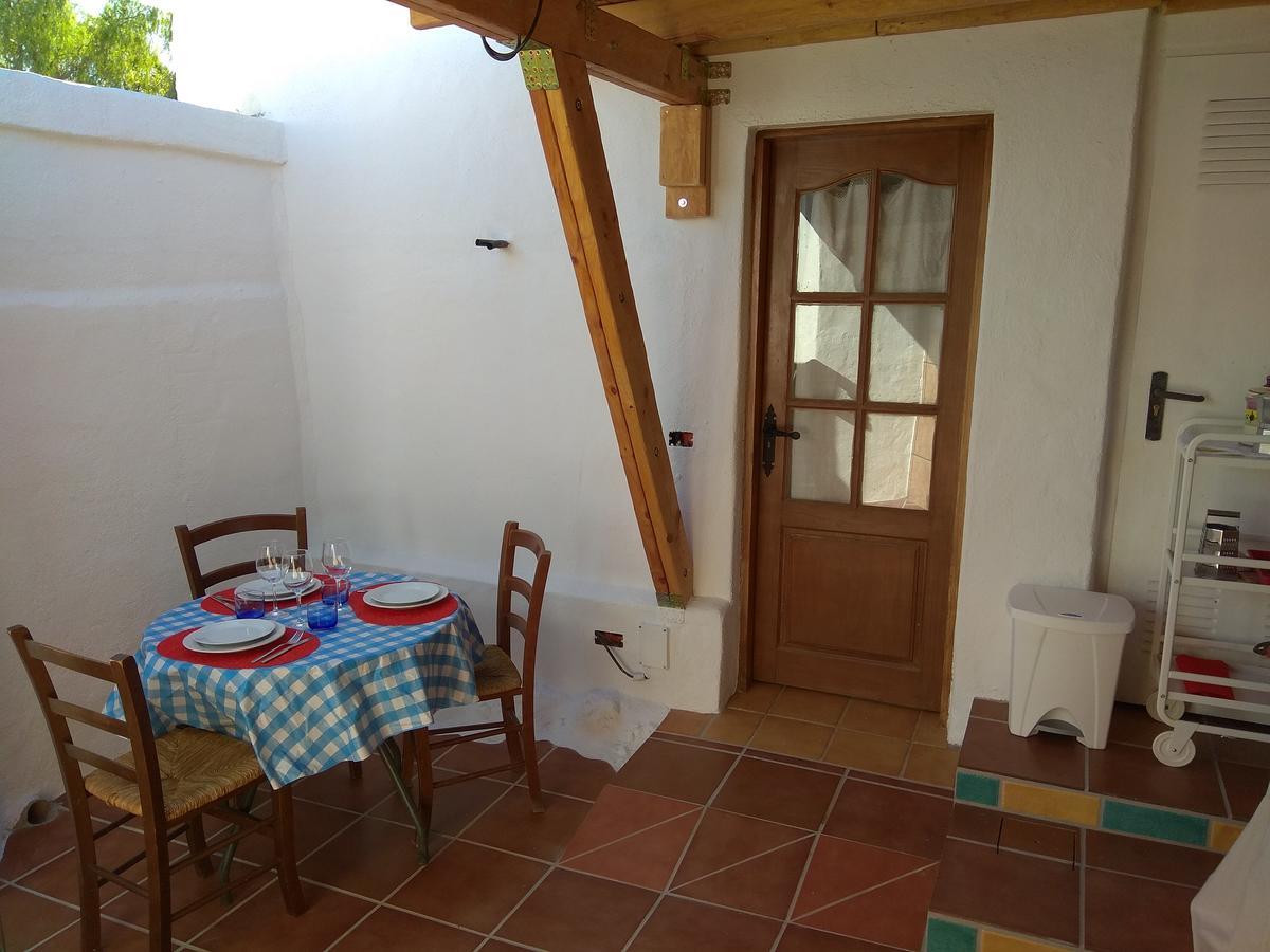 Studio Terrace