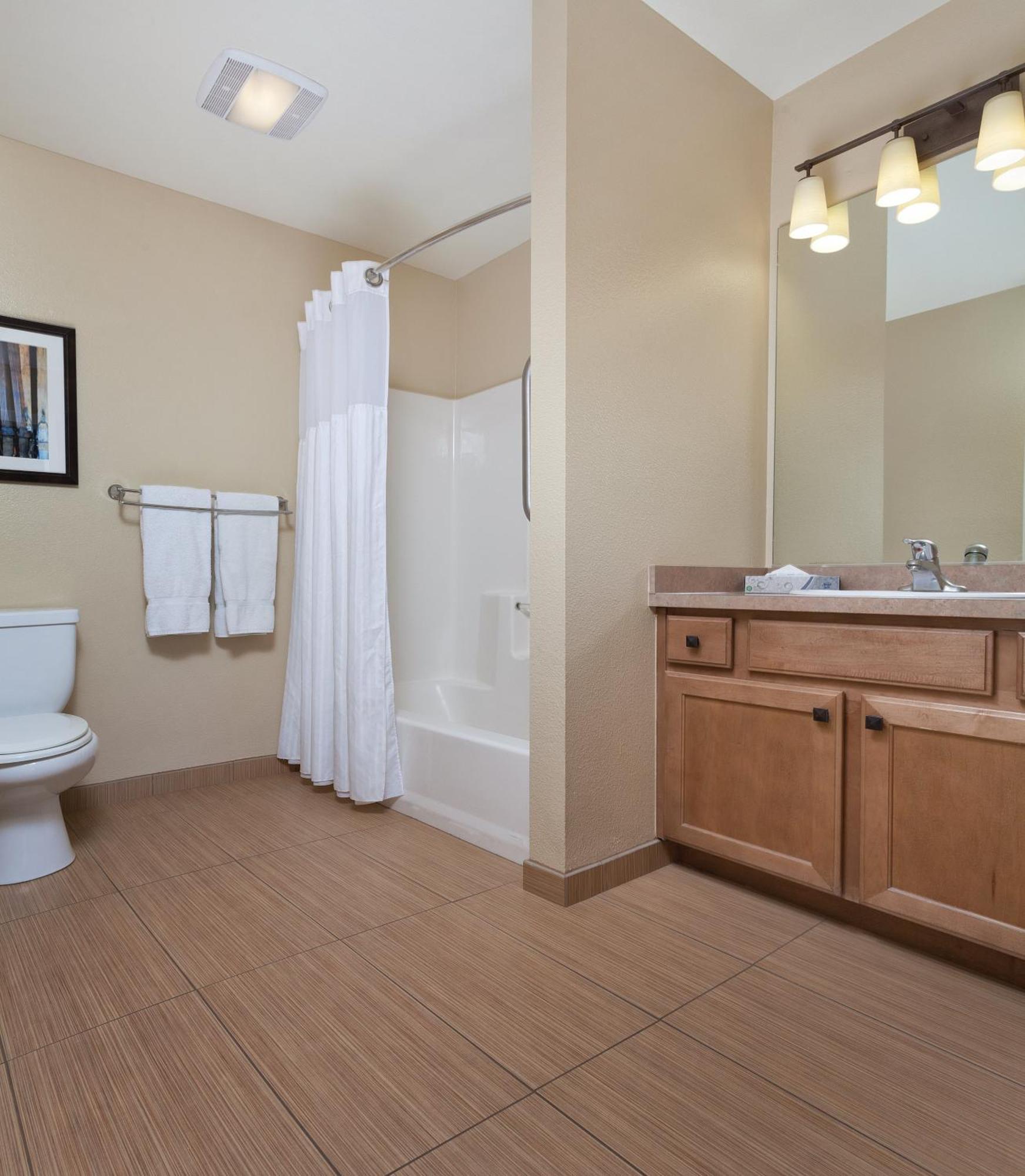 Two-Bedroom Apartment,550117395:JPEG