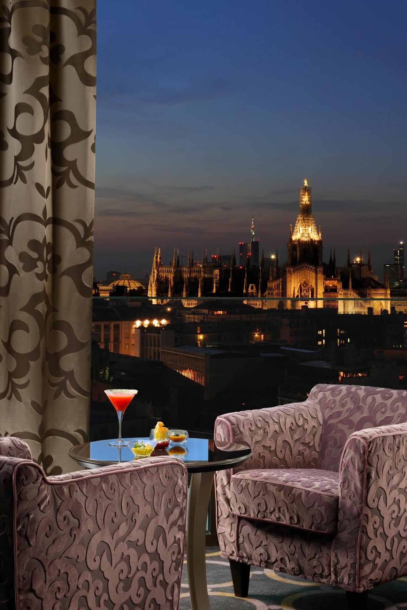 Executive Suite Duomo View