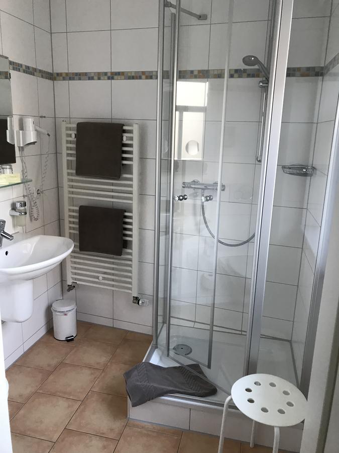 Double Room,1363757441:JPEG