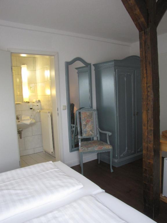 Double Room,56440042:JPEG