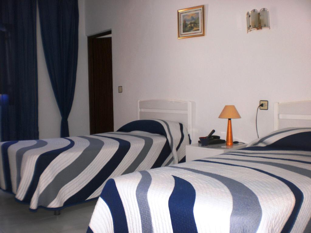 Budget Twin Room,57271777:JPEG
