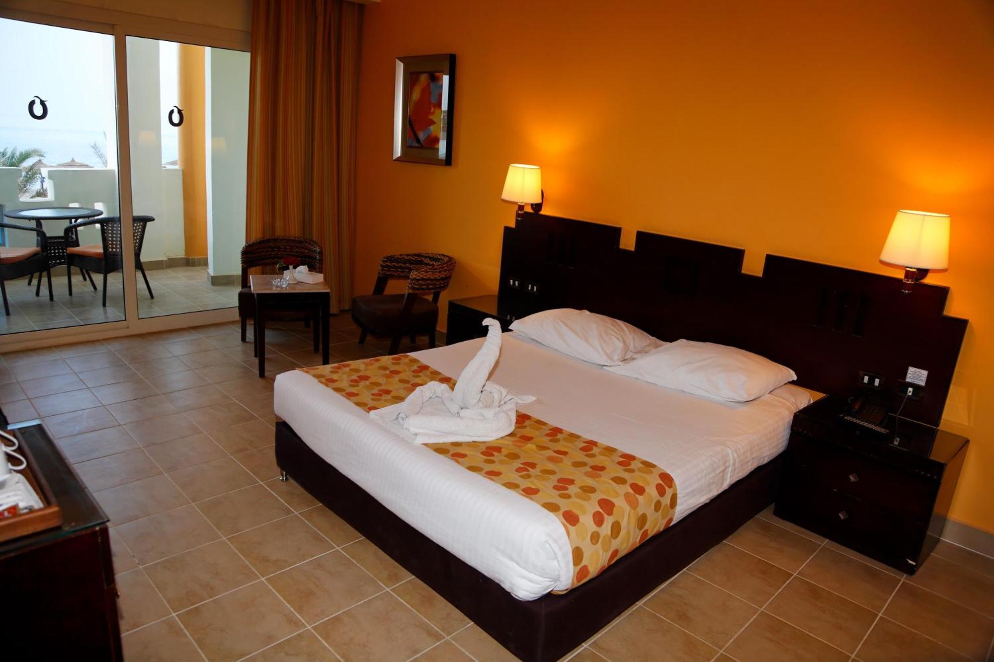 Superior Double or Twin Room Sea View