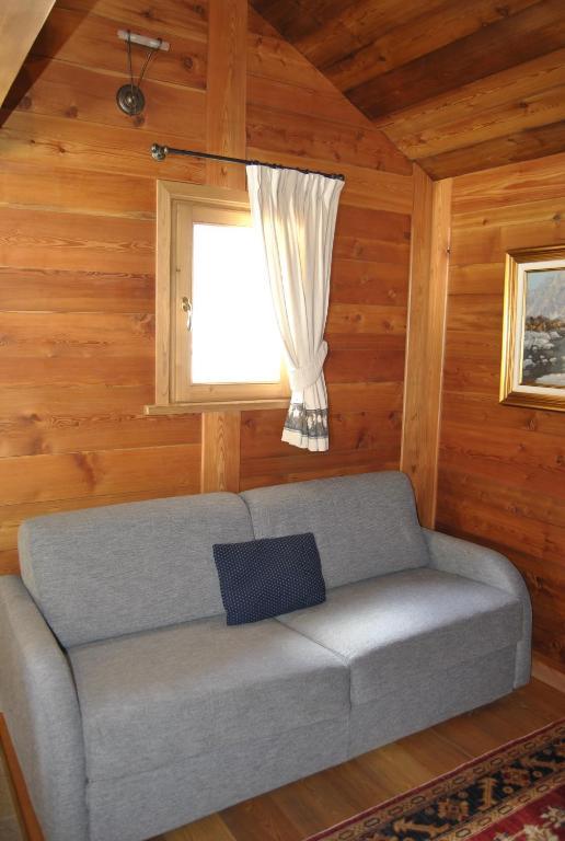One-Bedroom Chalet Separate Building