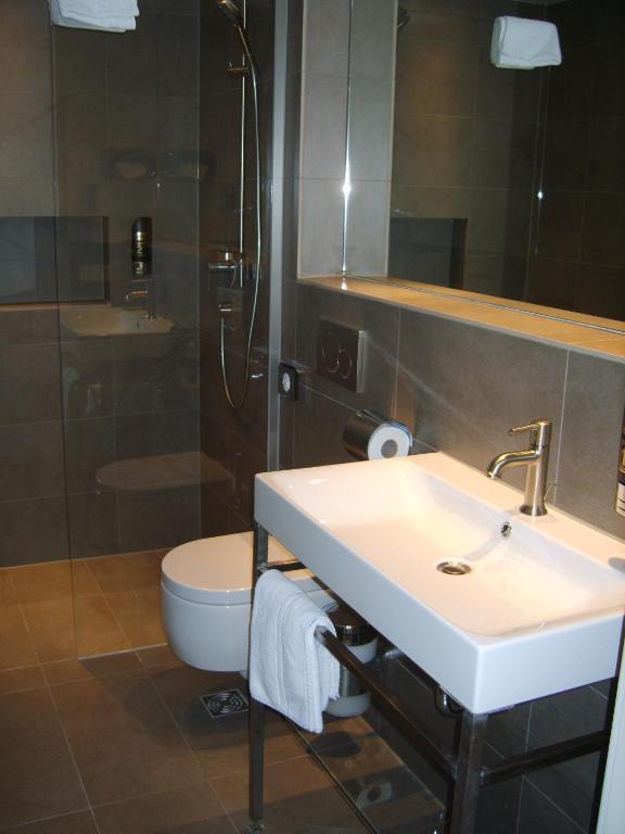 Small Single Room