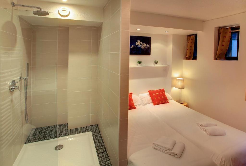 Triple Room Mont Blanc Side