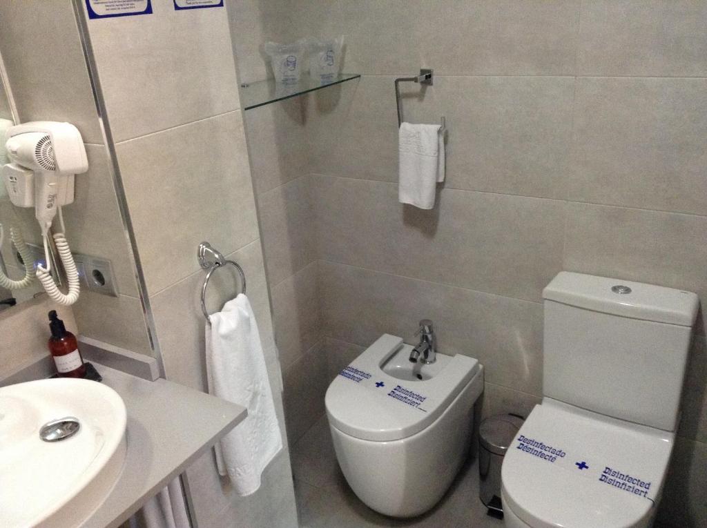 Double Room,1652758100:JPEG