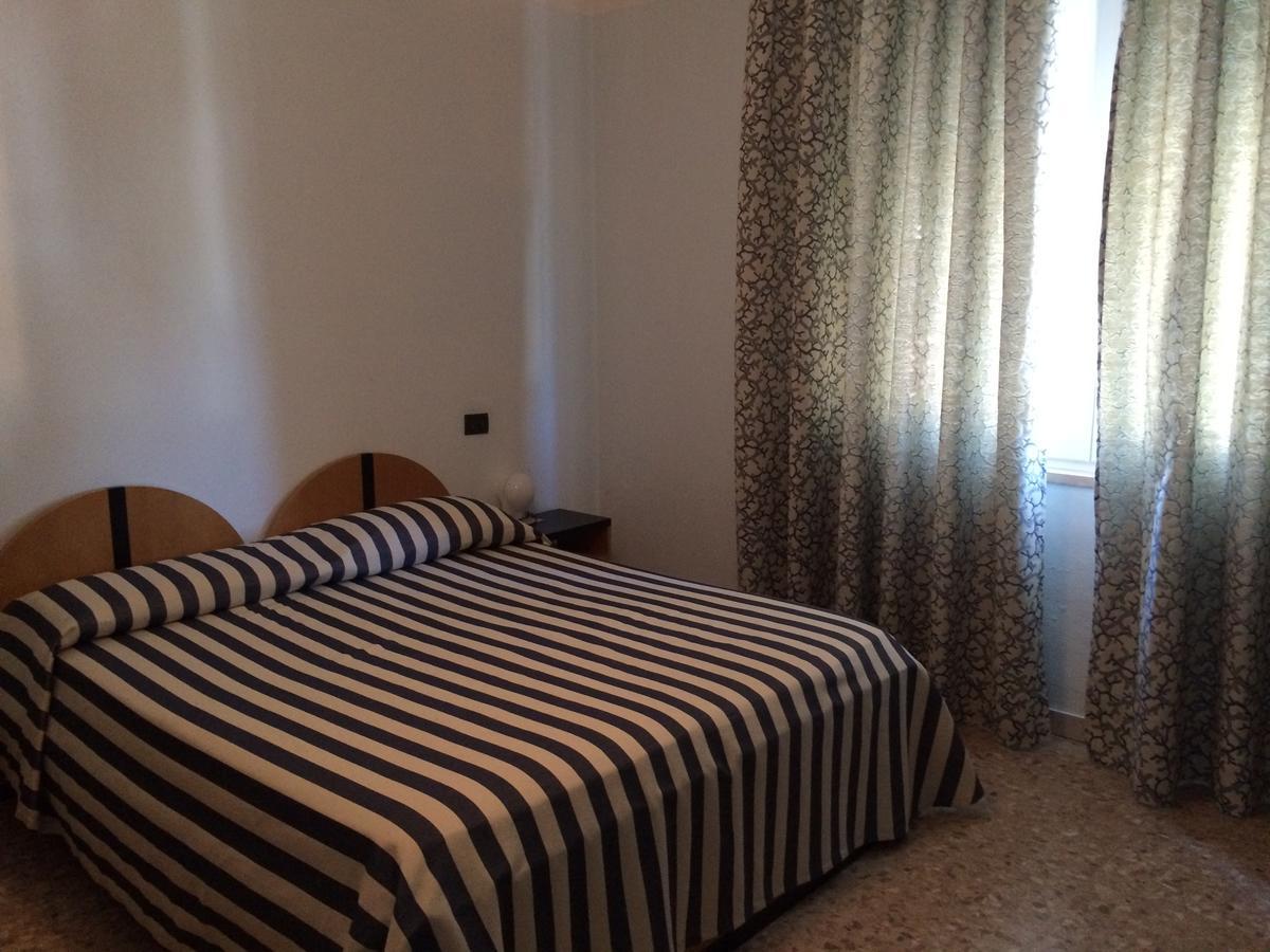 Budget Double Room,1679619860:JPEG