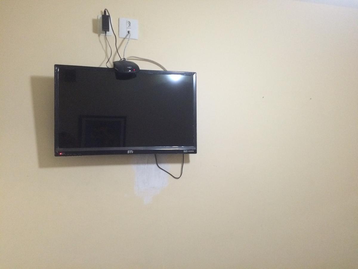 Single Room,566813946:JPEG