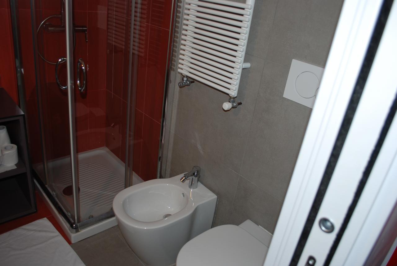 Double Room,566834292:JPEG