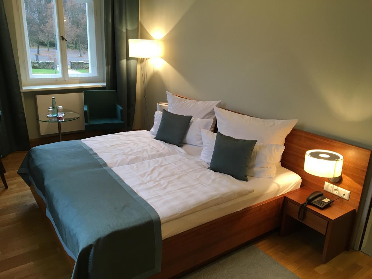 Standard Double Room,566882319:JPEG