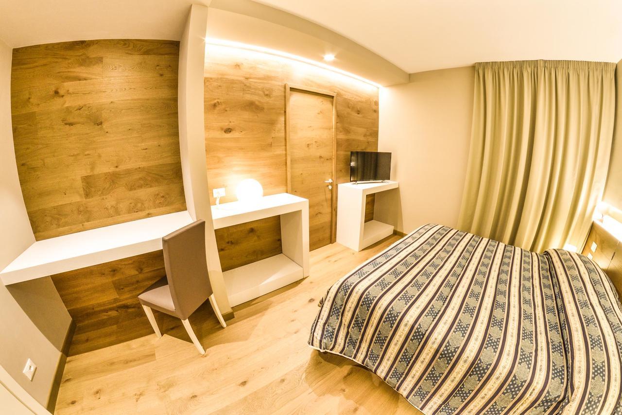 Superior Double Room,566890647:JPEG