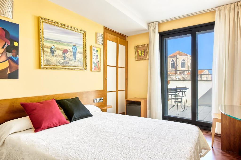 Single Room Terrace,1705565467:JPEG