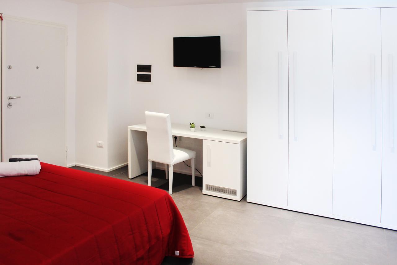 Deluxe Queen Suite,572106981:JPEG