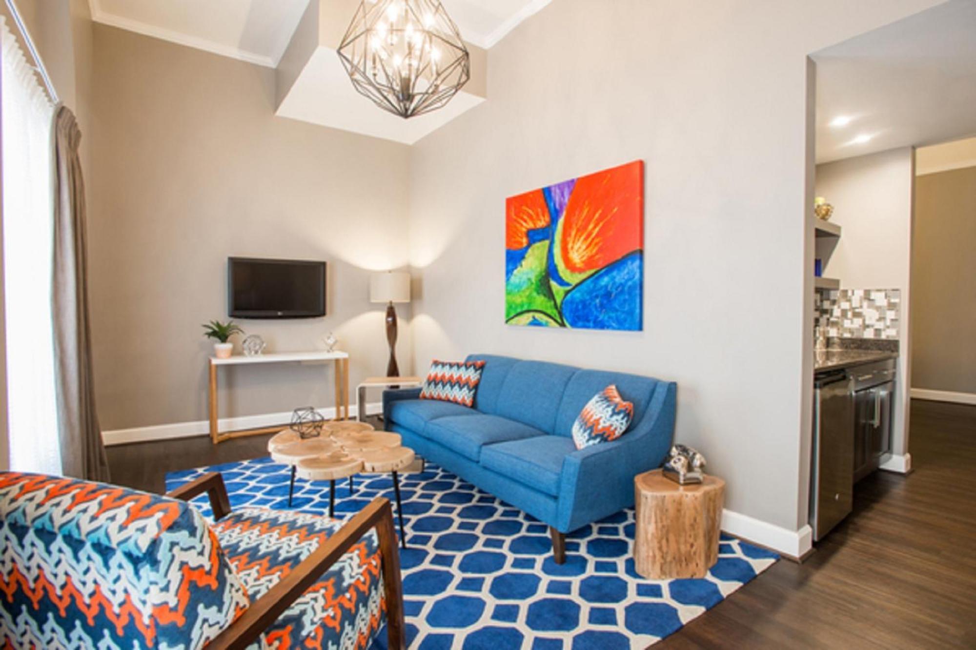 Premier King Flat