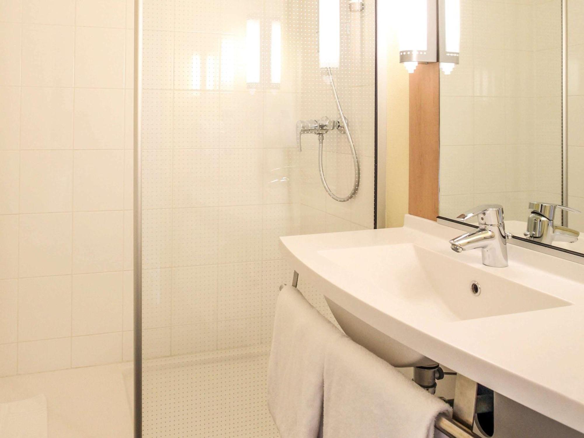 Standard Double Room,1661658292:JPEG