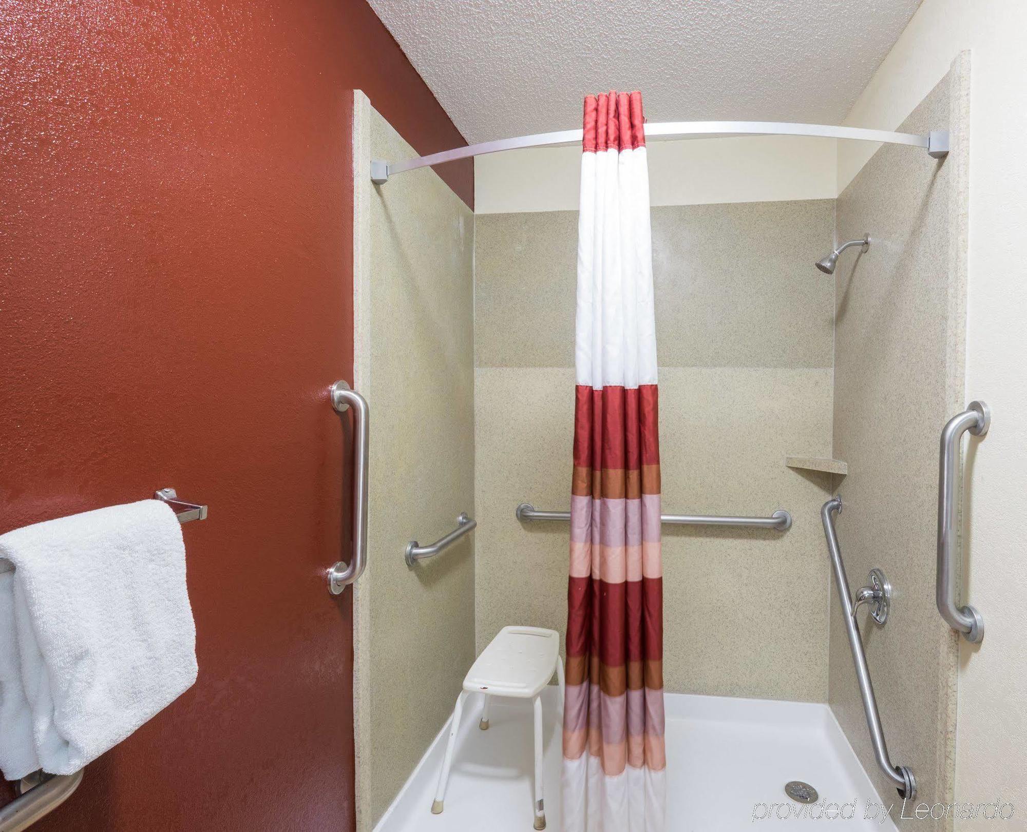 Superior King Room Disability Access or Smoke