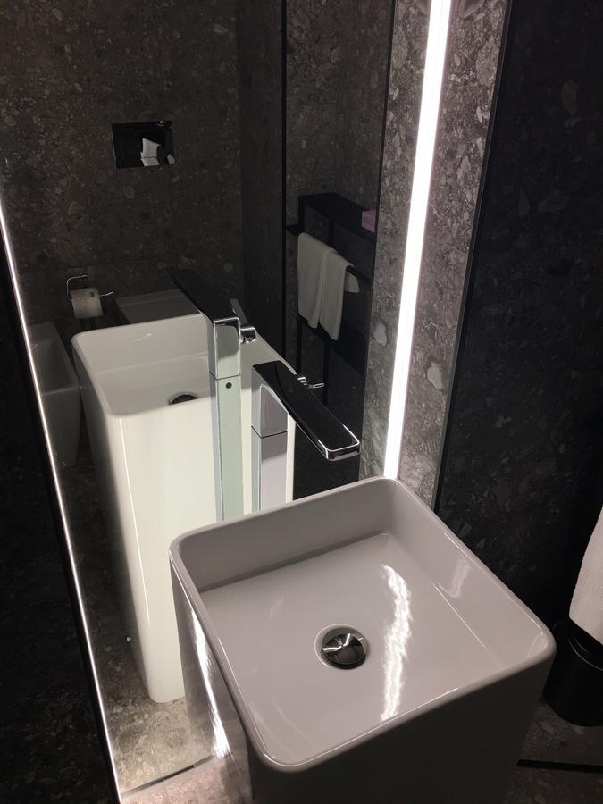 Deluxe King Room,576139722:JPEG
