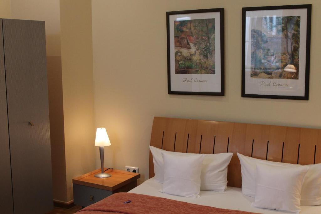 Standard Double Room,57735514:JPEG