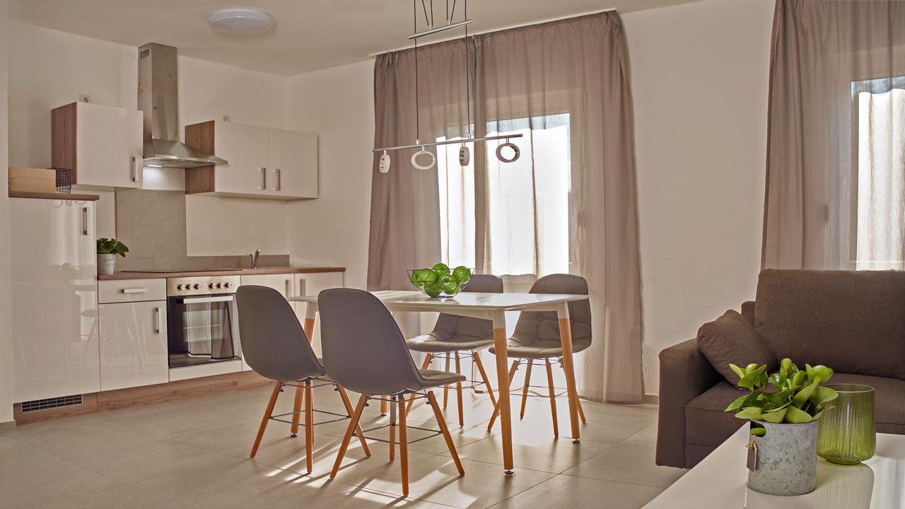 Two-Bedroom Apartment,578971236:JPEG