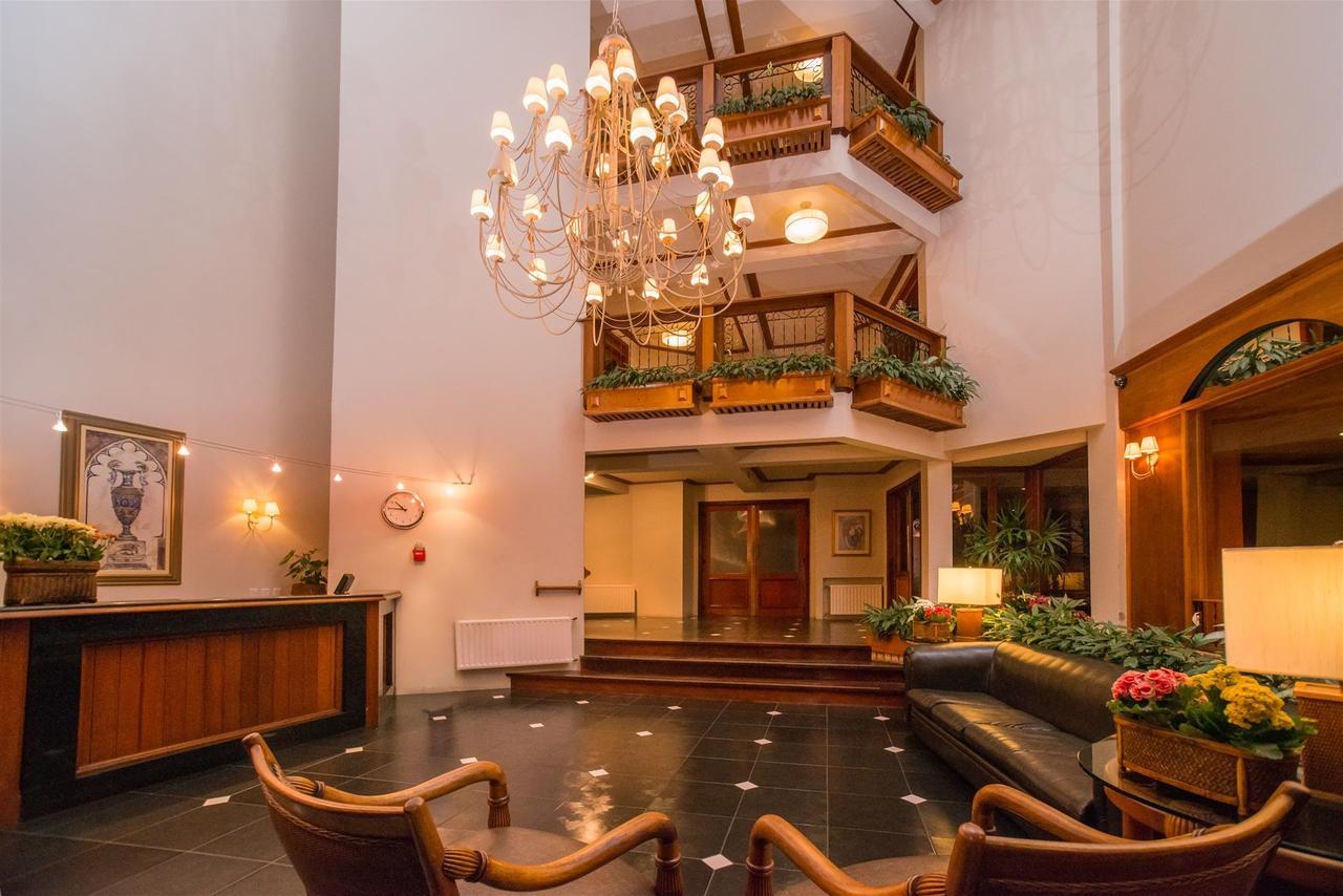 Two-Bedroom Apartment,584941983:JPEG