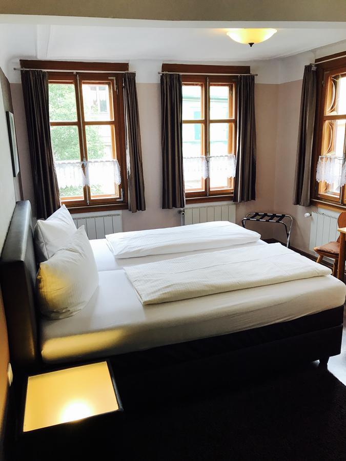 Double Room,584936172:JPEG