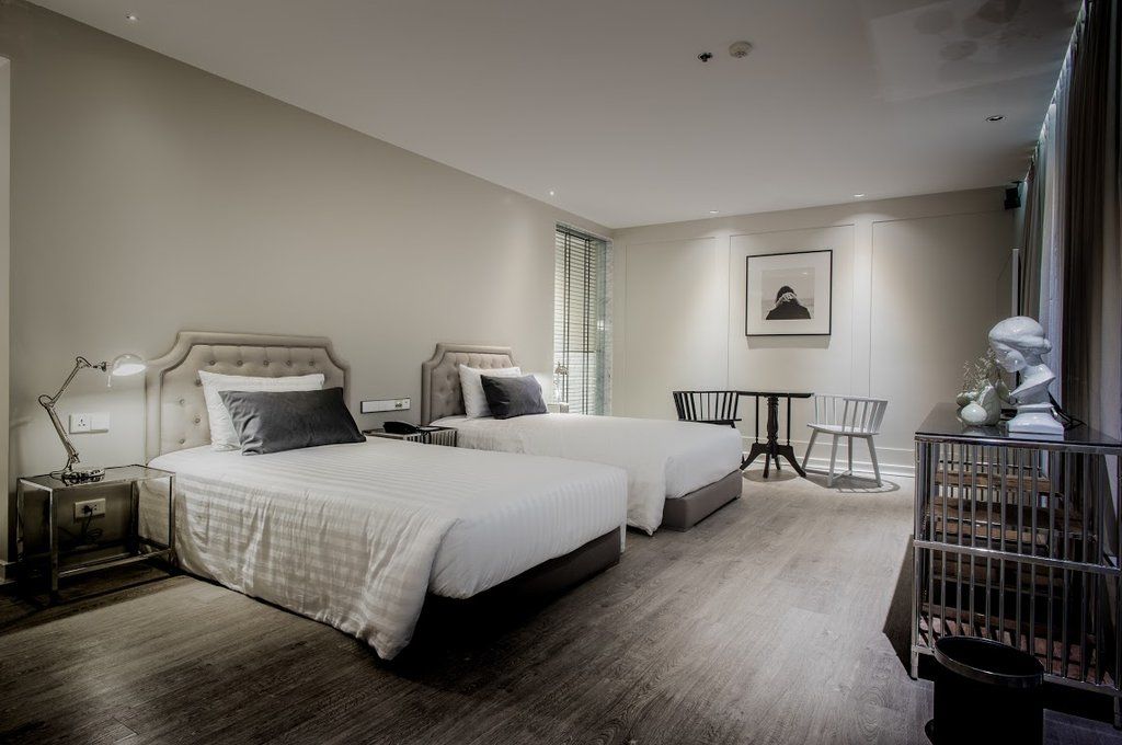 Executive Studio Twin Bed