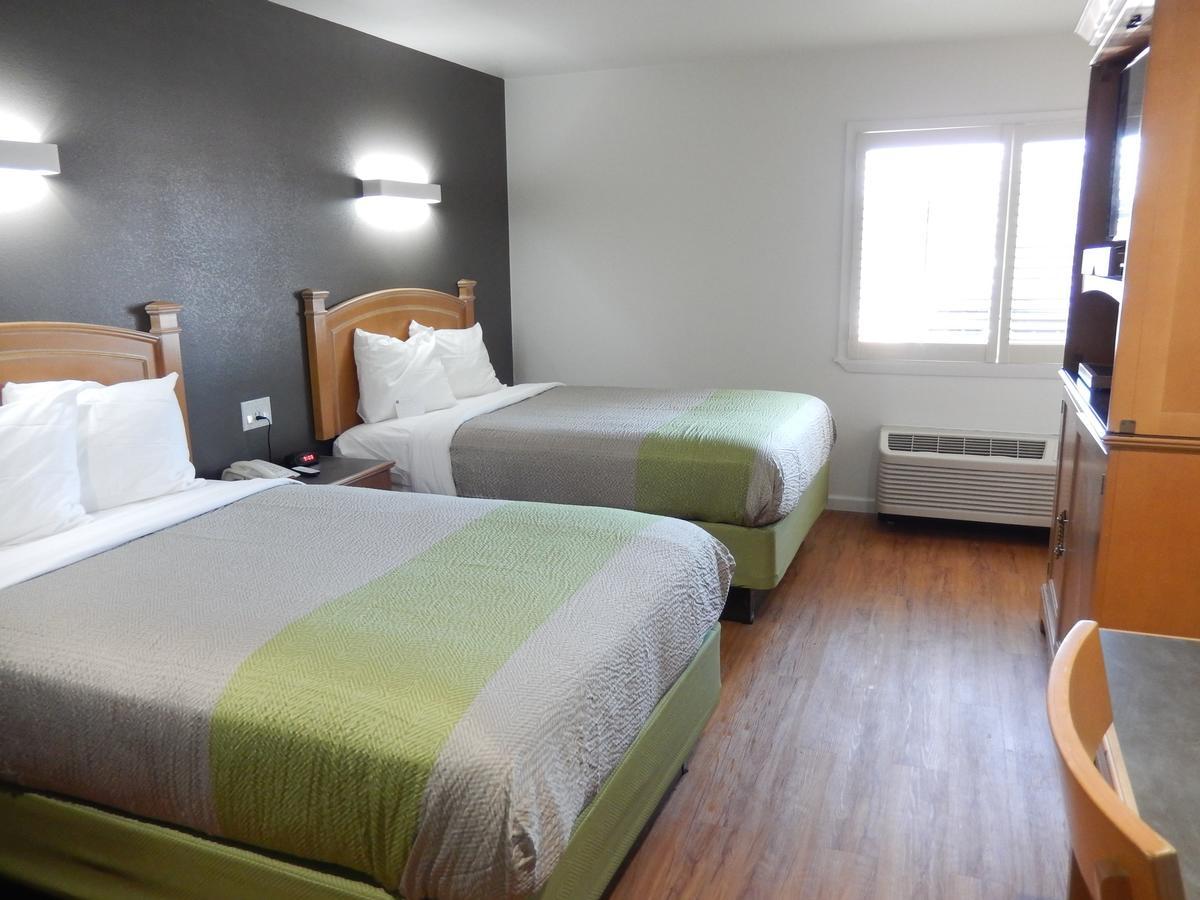 Quadruple Room Disability Access Non-Smoking
