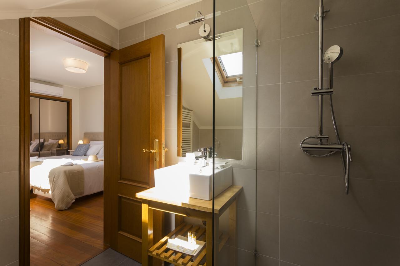 Double or Twin Room Private Bathroom,587763138:JPEG