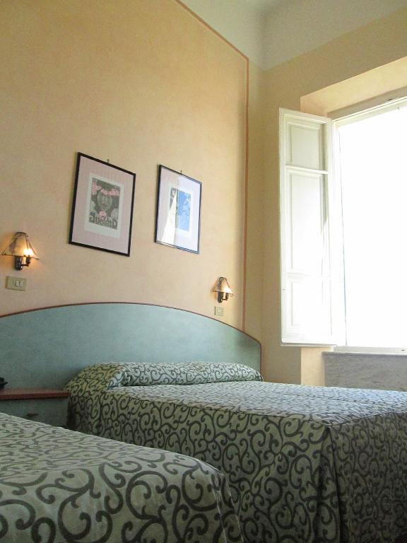 Triple Room,58935892:JPEG