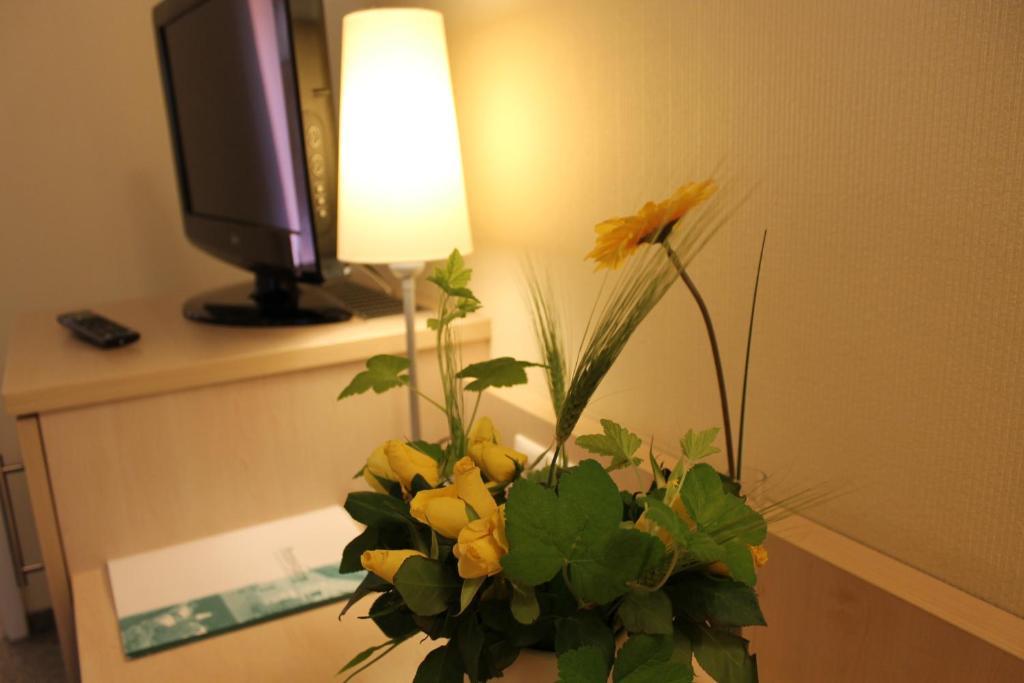 Double or Twin Room,59452693:JPEG