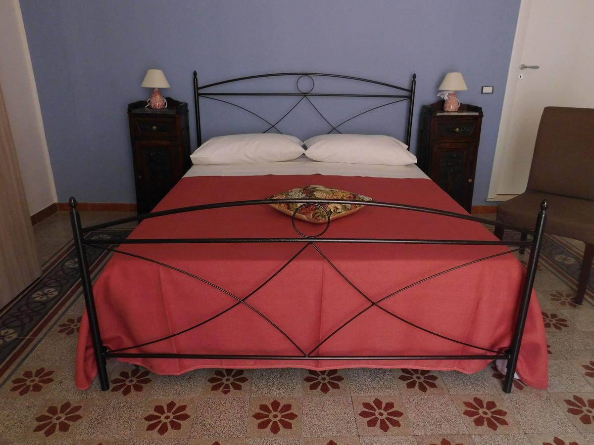 Deluxe Double Room Balcony,596049555:JPEG