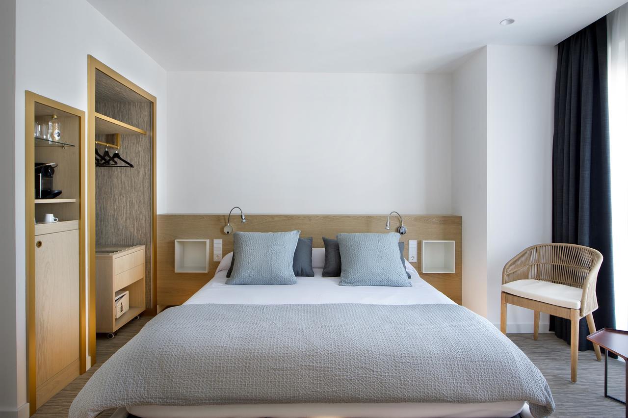 Double Room Mountain View